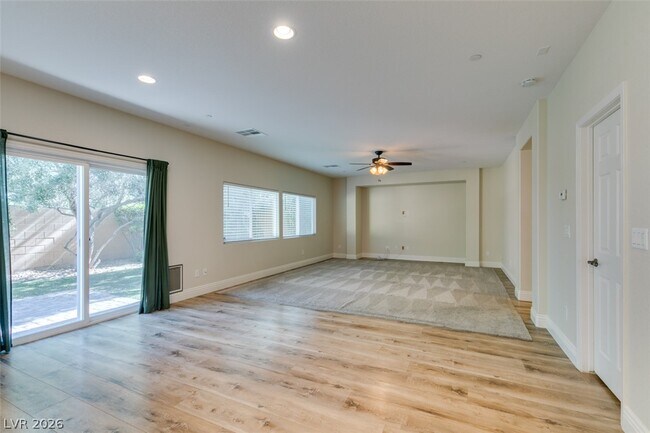 Building Photo - 2884 Green Falls Ave