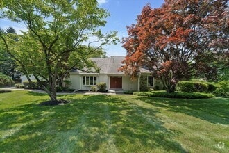 Building Photo - Beautiful 4B/2.5B Single Family Home in We...