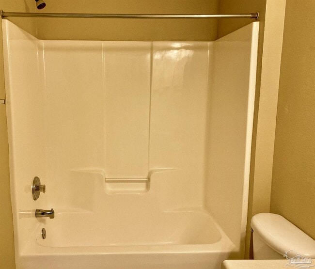 Building Photo - 2470 Trailwood Dr