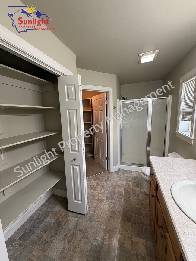 Building Photo - 3-Bed 3-Bath Gem with 2,440 Sq Ft of Comfort in Laurel, MT!