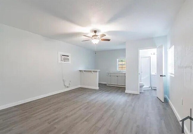 Building Photo - 1706 W Palmetto St