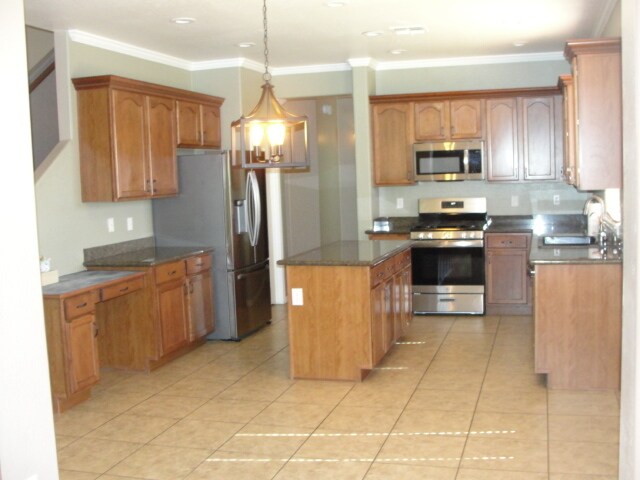 Building Photo - 4712 E Timberline Rd