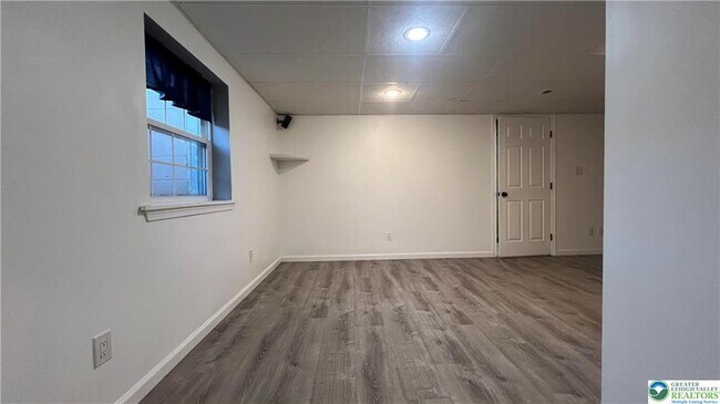 Building Photo - 520 Wild Mint Ln