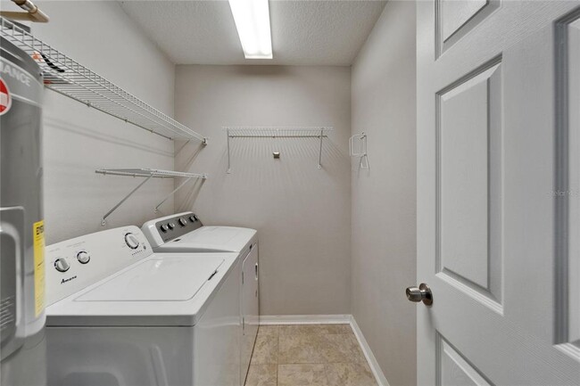 Building Photo - 10840 Lake St Charles Blvd