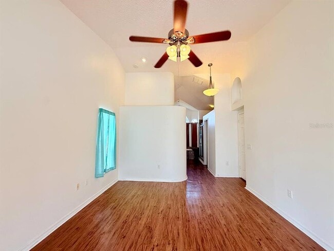 Building Photo - 4528 Dumont St