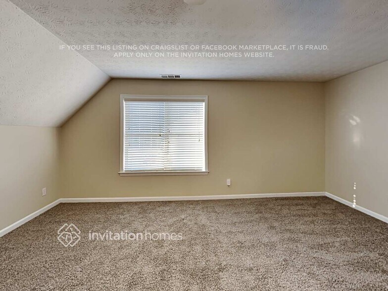 Building Photo - 115 Masters Dr
