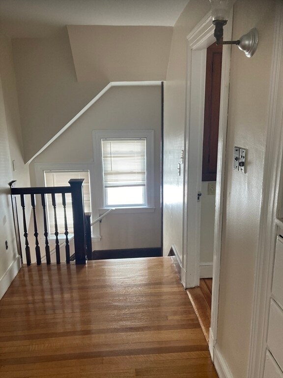 Building Photo - 427 N Main St