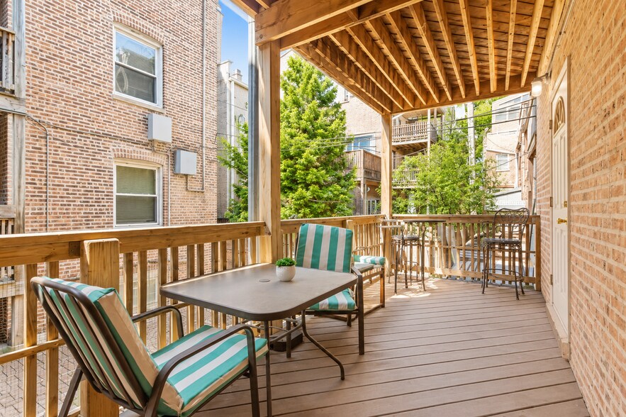 Building Photo - 446 W Arlington Pl