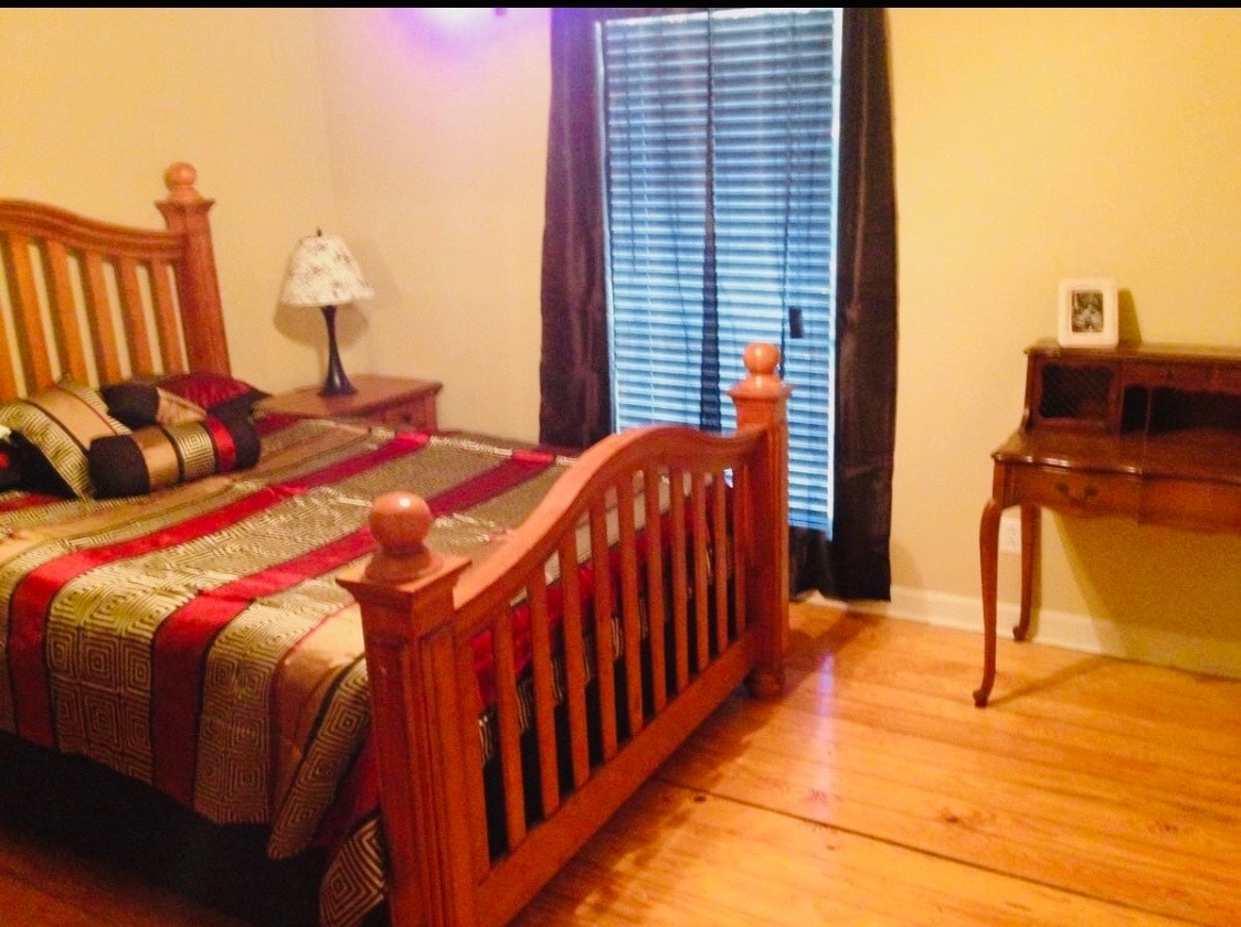 Bedroom 1 - 1022 Old Mayhew Rd