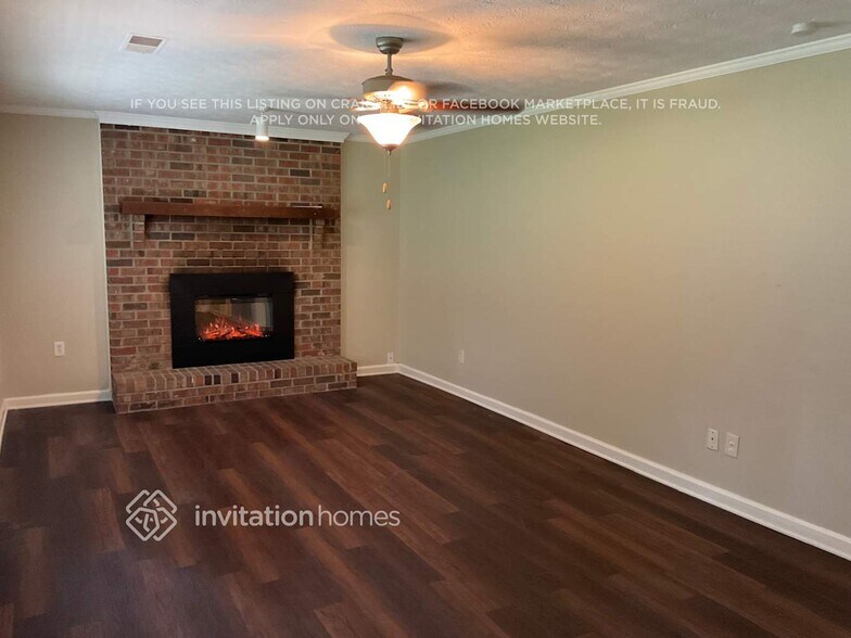 Building Photo - 3080 Palomino Dr