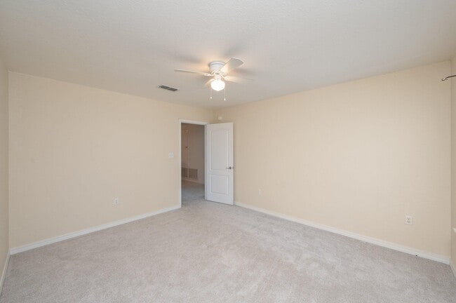 Building Photo - 265 Chipola Cove