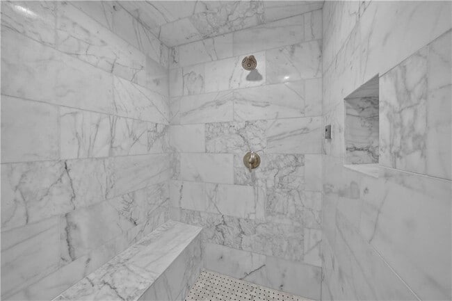 Building Photo - 225 Jayne Ellen Way