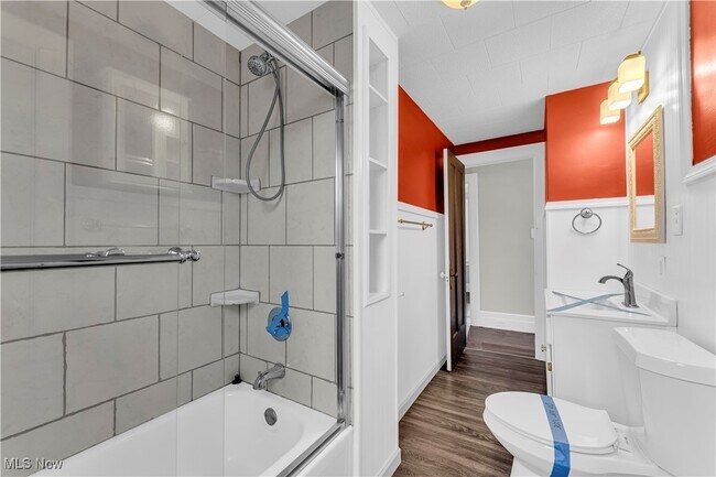 Building Photo - 4748 E 85th St