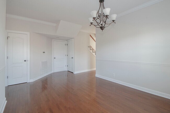 Building Photo - 115 Annalise Dr