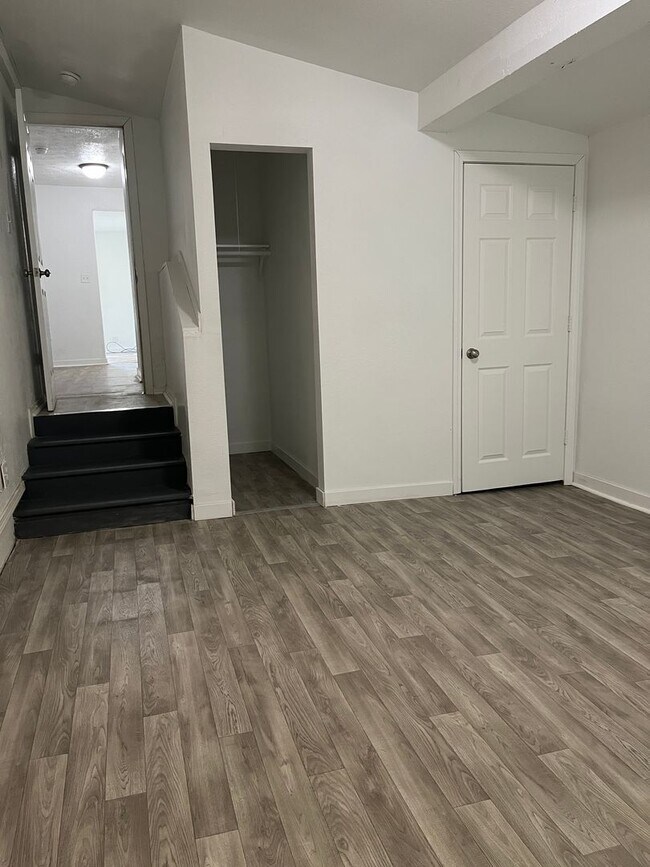 Building Photo - More Space, More Possibilities, More Room to Call Home!