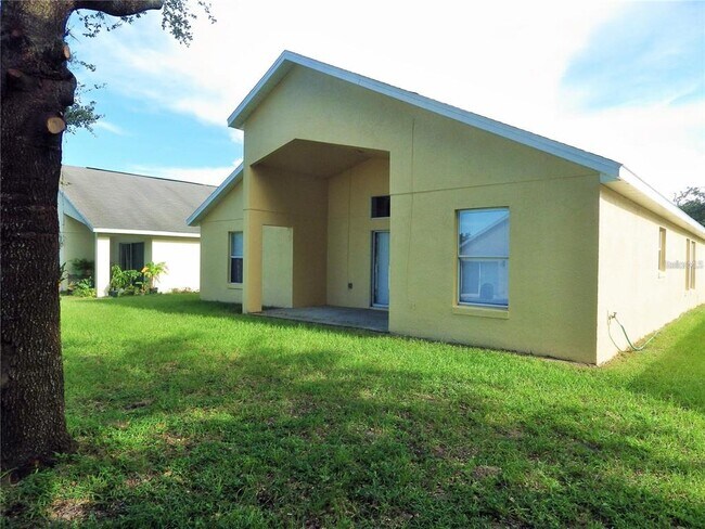 Building Photo - 418 Ashley Pl