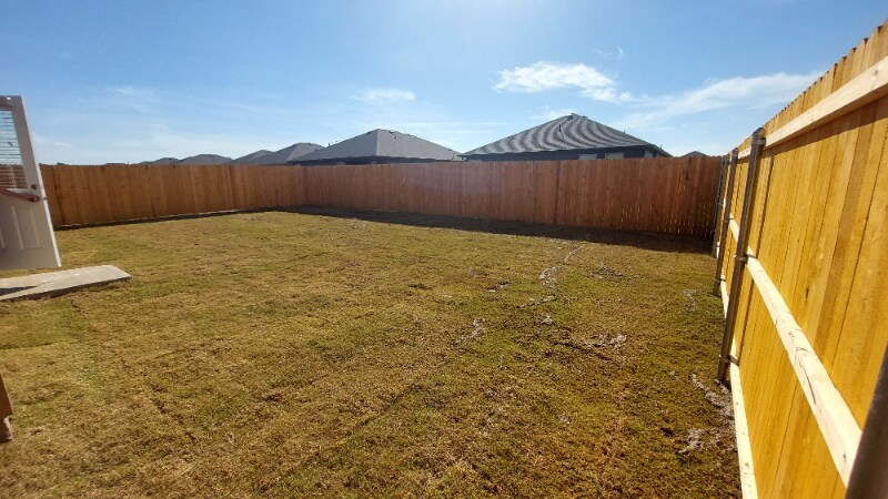 Building Photo - 1425 Waverley Dr