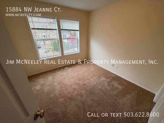 Building Photo - 15884 NW Jeanne Ct