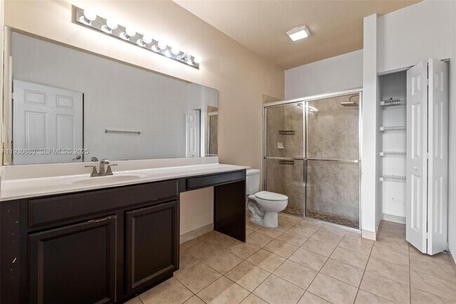 Building Photo - 3448 NE 1st St