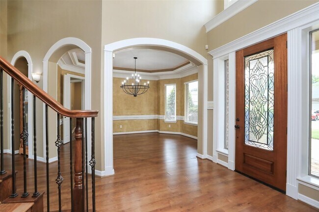 Building Photo - 13810 Nathan Ridge Ln