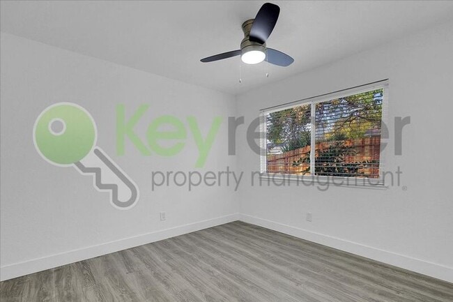 Building Photo - 5631 Mt Everest Ct