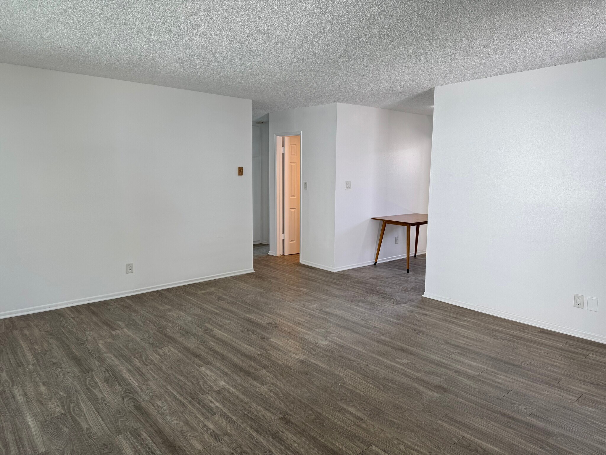 Living room - 3618 Del Amo Blvd