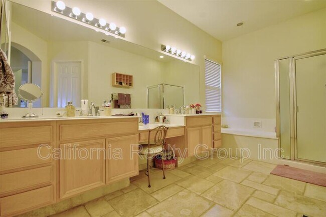 Building Photo - 23344 Stone Ridge Dr