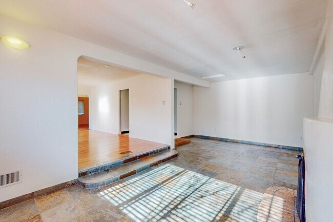 Building Photo - 1314SF Ridgecrest Brick 2 Bedroom  1 Bath ...