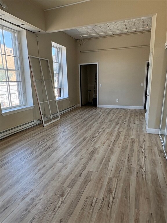 Building Photo - 213 Worthington St