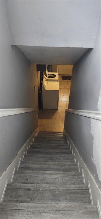 Building Photo - 205 W Amelia Ave