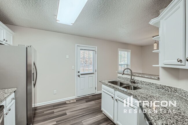 Building Photo - 5772 Shoal Creek Dr