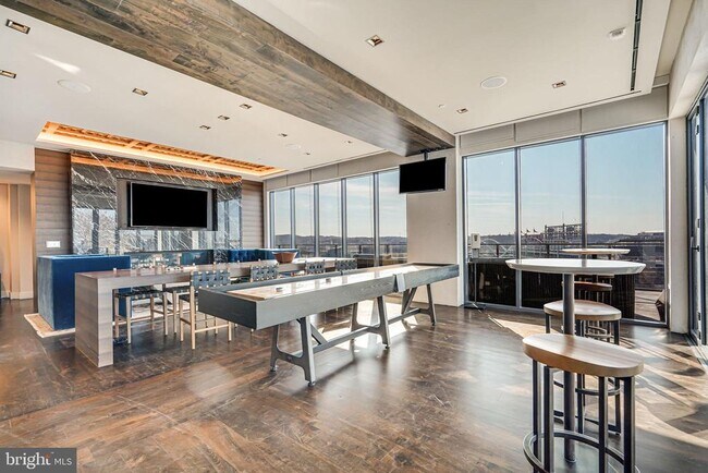 Building Photo - 70 N St SE