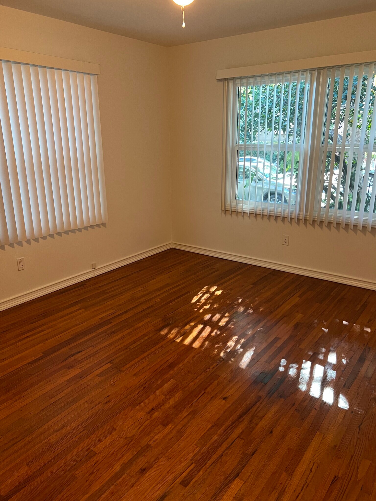 Bedroom - 1712 Barry Ave