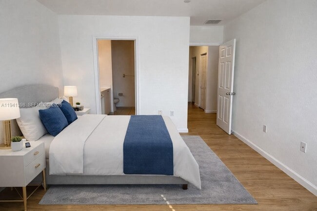 Building Photo - 17347 NW 7th Ave