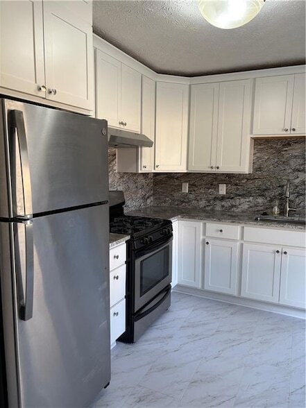 Building Photo - 160 Bentley Pkwy