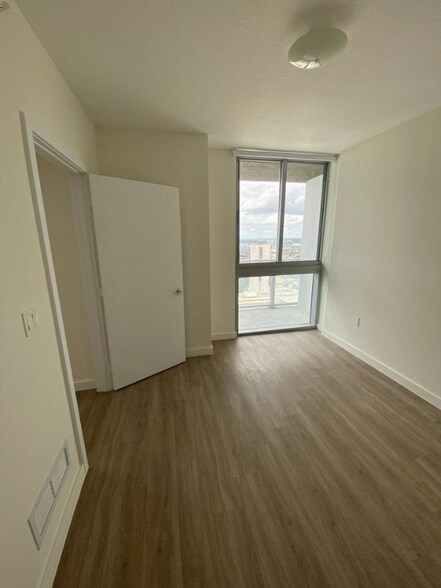 Building Photo - 34 SW 1st St