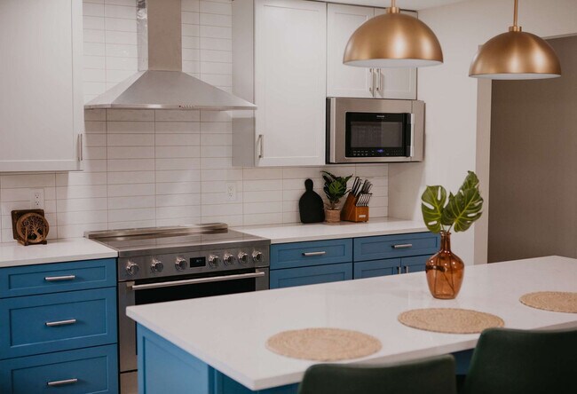 Building Photo - 1608 80th St NW