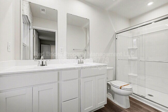 Building Photo - 1506 Gutter Br Dr