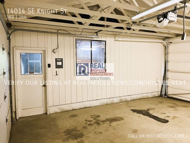 Building Photo - 14014 SE Knight St