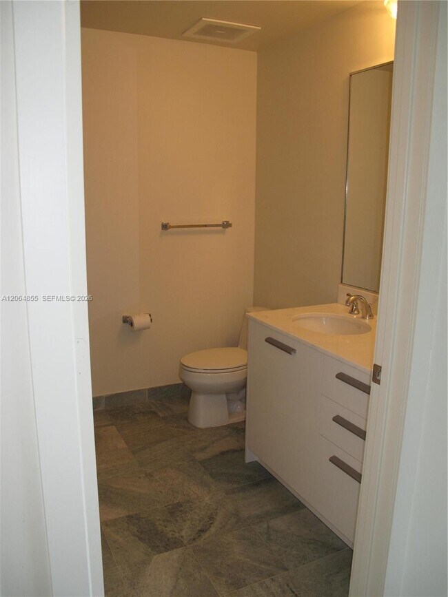 Building Photo - 1050 Brickell Ave