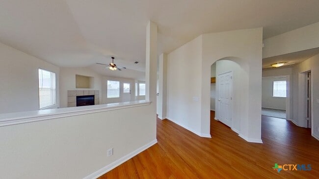 Building Photo - 102 Hersee Ct
