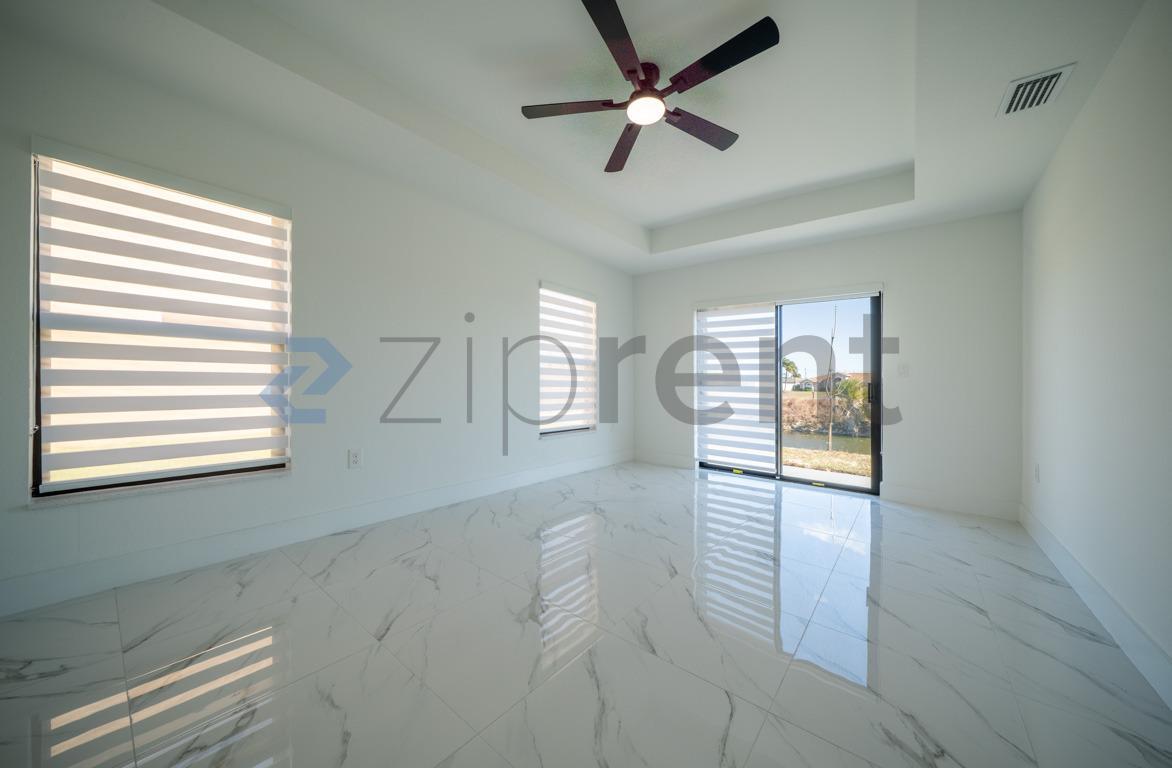 Building Photo - 4117 NE 16th Ave