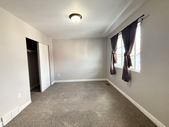 Building Photo - 4518 Cave Run Ln