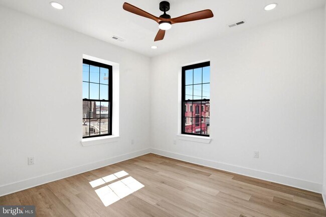 Building Photo - 1720 N 24th St