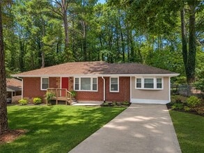 Building Photo - 3166 Sandusky Dr