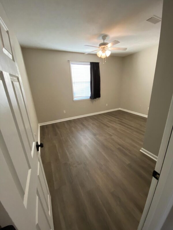 Building Photo - 119 Argonaut St