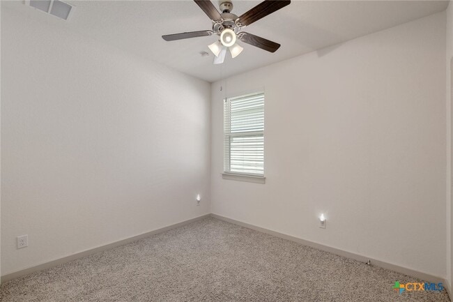 Building Photo - 121 Fairfax Ave