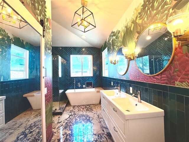 Building Photo - 4977 Marin Dr