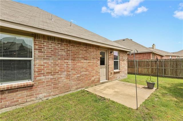 Building Photo - 807 Windflower Dr