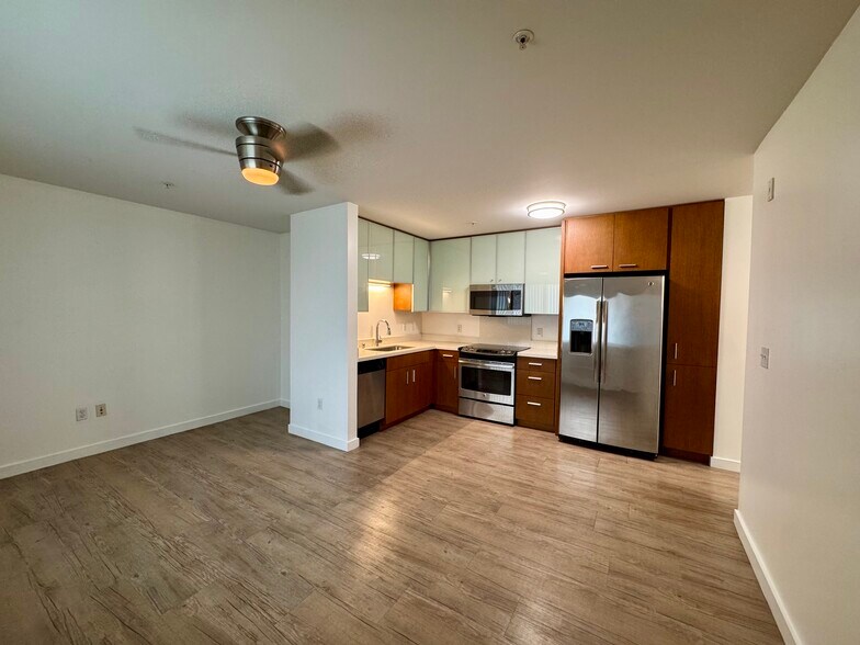 Building Photo - 1310 Pensacola St